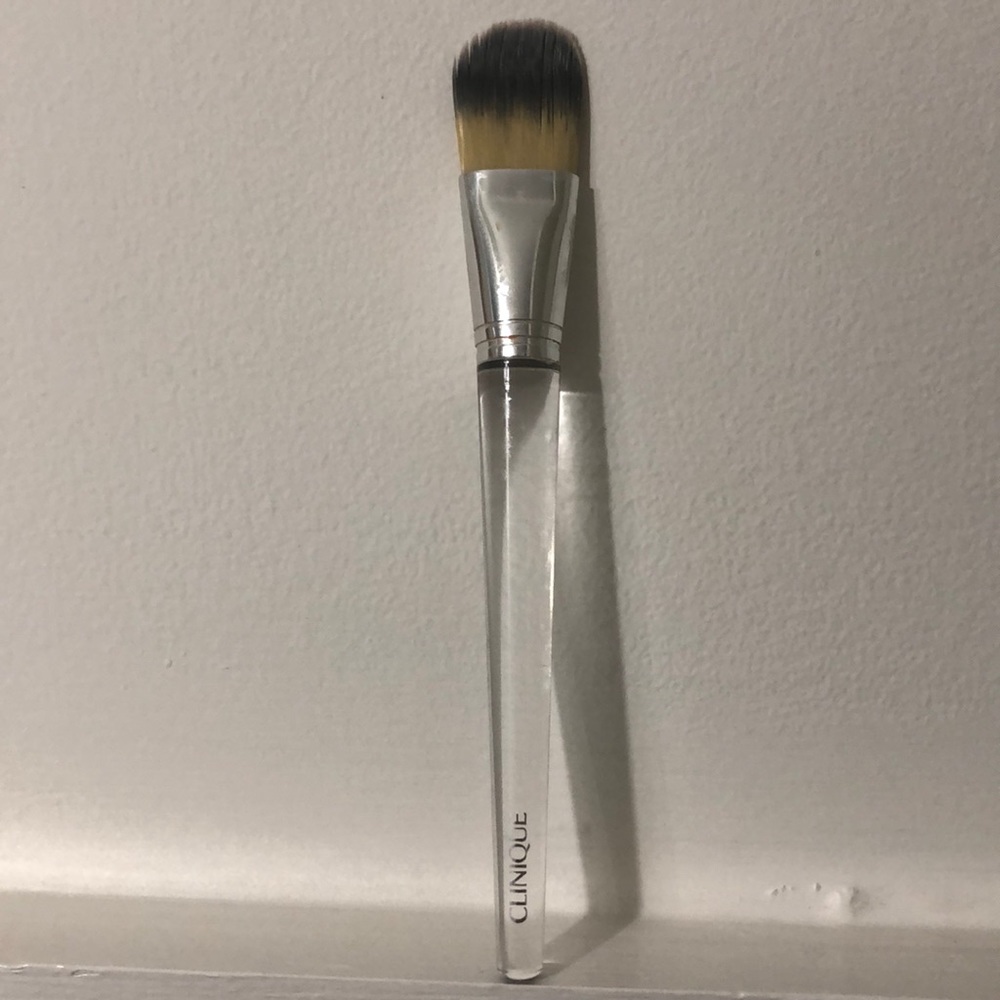 Clinique Foundation Brush